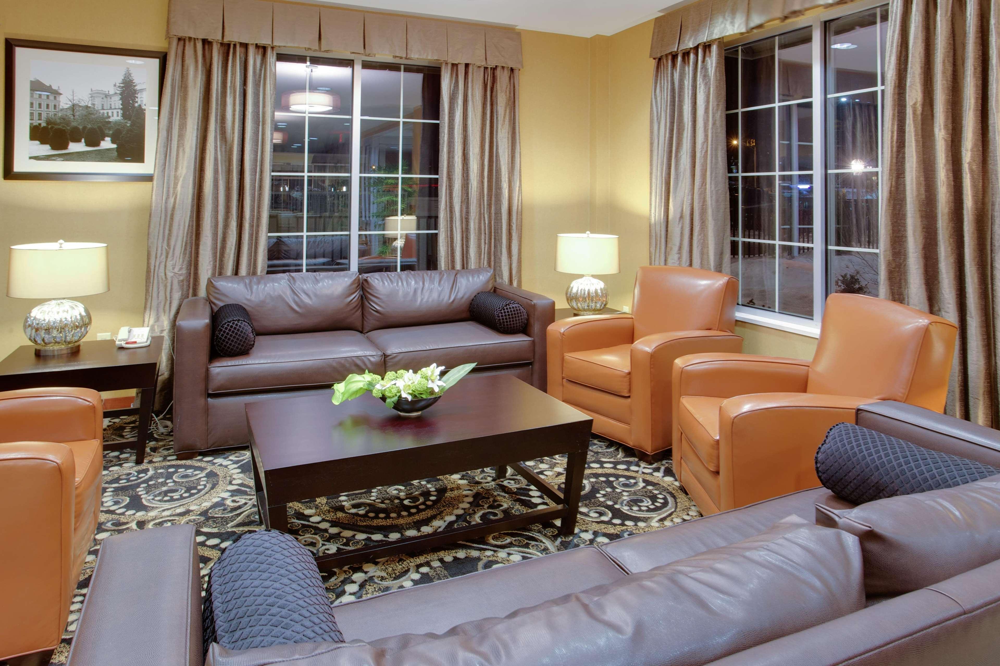 Hampton Inn Manchester Downtown Εξωτερικό φωτογραφία